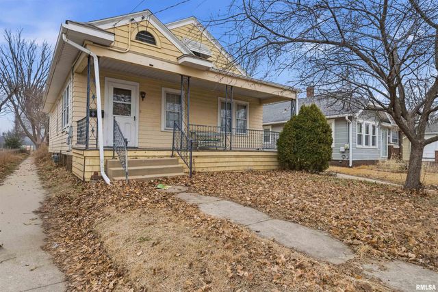 1129 W GILBERT Avenue, Peoria, IL 61604