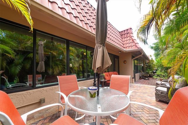19029 US HIGHWAY 19 N 13E, Clearwater, FL 33764