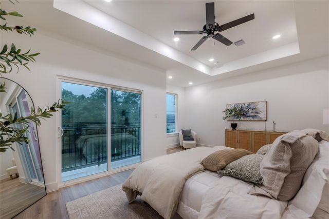 1911 Dewalt Street, Houston, TX 77091