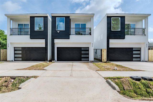 1911 Dewalt Street, Houston, TX 77091