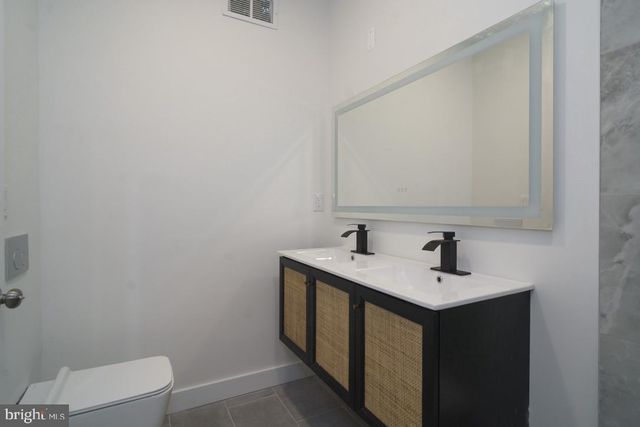 1919 N 5TH ST, Philadelphia, PA 19122