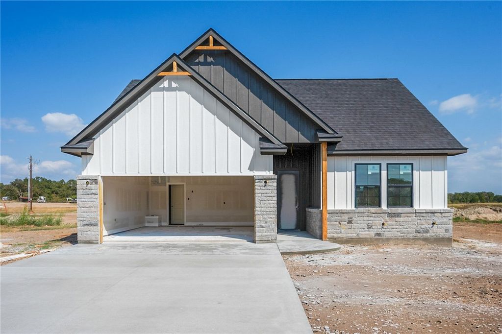 2102 Zebrina Court, Bryan, TX 77807