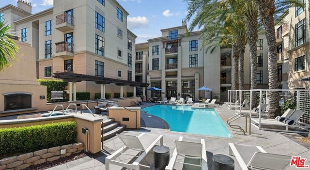 290 N Hudson Avenue 201W, Pasadena, CA 91101