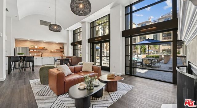 290 N Hudson Avenue 201W, Pasadena, CA 91101