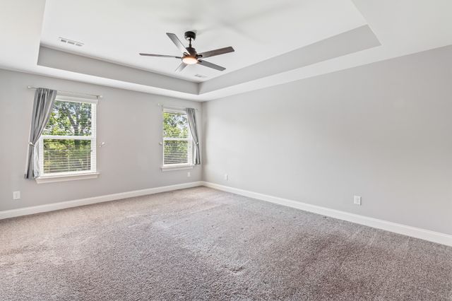 5022 Winslow Dr, Mount Juliet, TN 37122