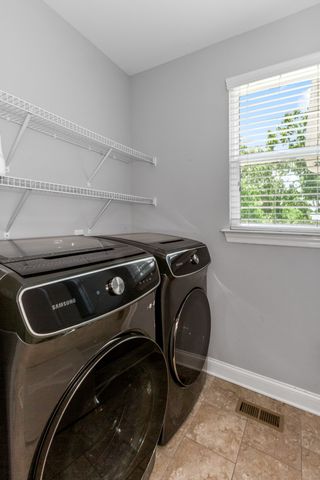 5022 Winslow Dr, Mount Juliet, TN 37122
