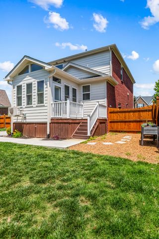 5022 Winslow Dr, Mount Juliet, TN 37122
