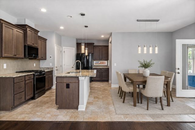 5022 Winslow Dr, Mount Juliet, TN 37122