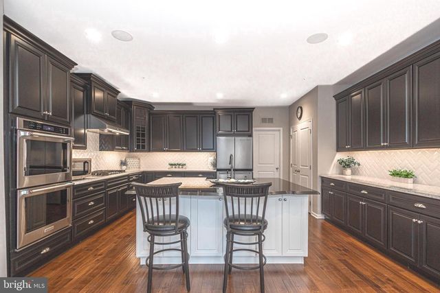 1114 WEBB DR, Perkasie, PA 18944