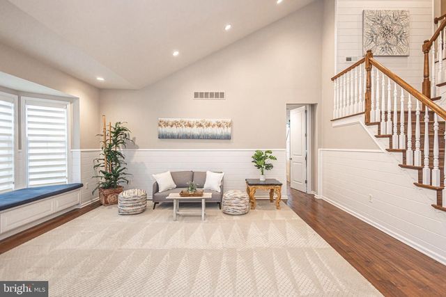 1114 WEBB DR, Perkasie, PA 18944