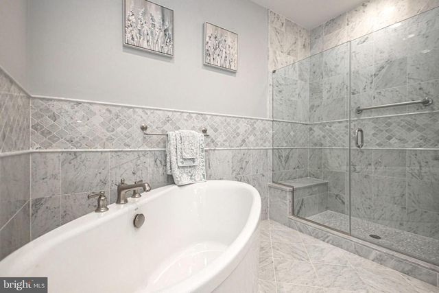 1114 WEBB DR, Perkasie, PA 18944