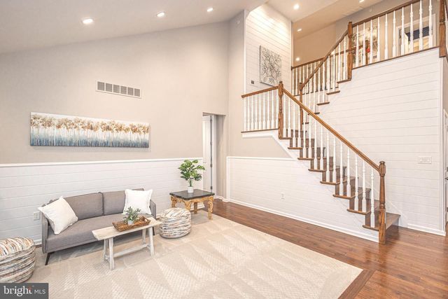 1114 WEBB DR, Perkasie, PA 18944