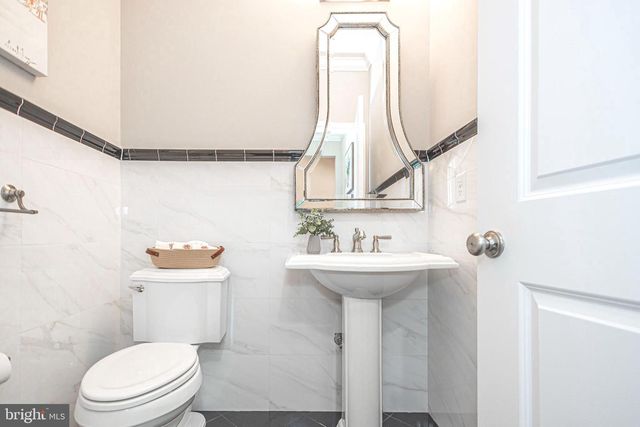 1114 WEBB DR, Perkasie, PA 18944