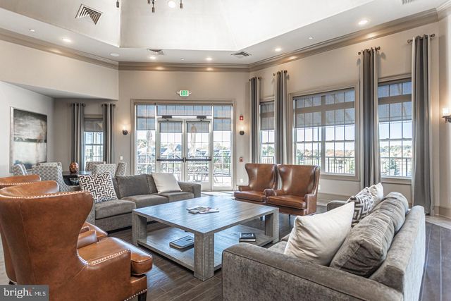 1114 WEBB DR, Perkasie, PA 18944