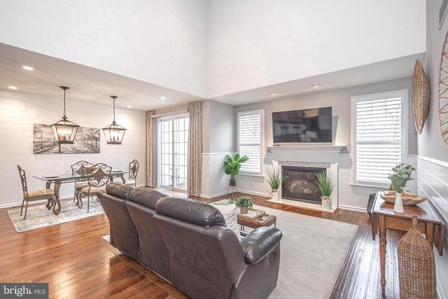 1114 WEBB DR, Perkasie, PA 18944