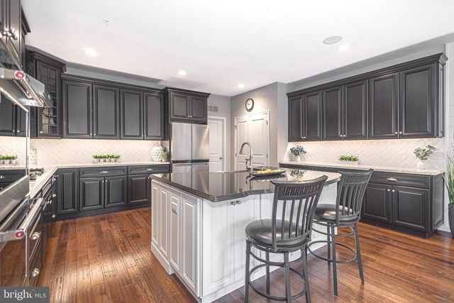 1114 WEBB DR, Perkasie, PA 18944