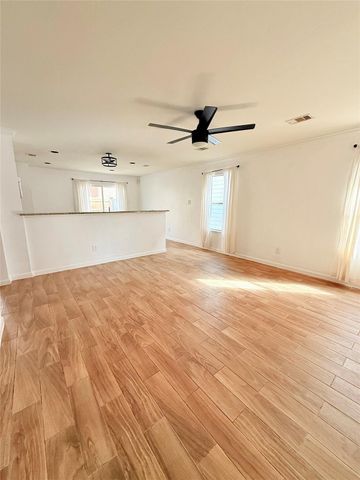 2918 Beacon Grove Street, Spring, TX 77389