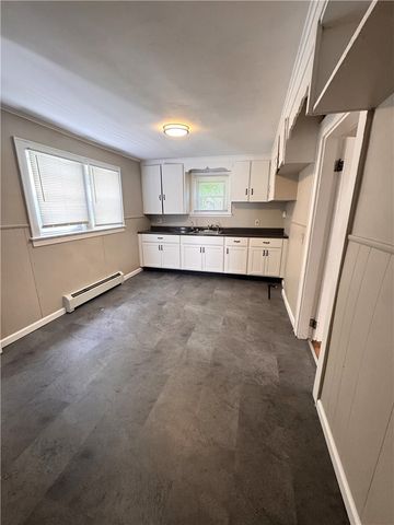 13 Willow Street, Rochester, NY 14606