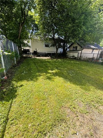 13 Willow Street, Rochester, NY 14606