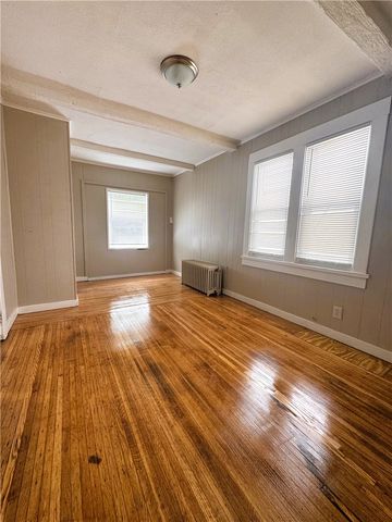 13 Willow Street, Rochester, NY 14606