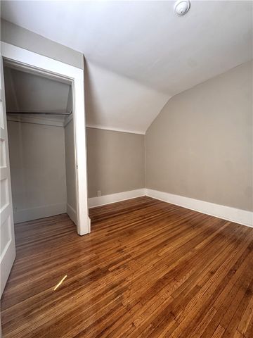 13 Willow Street, Rochester, NY 14606
