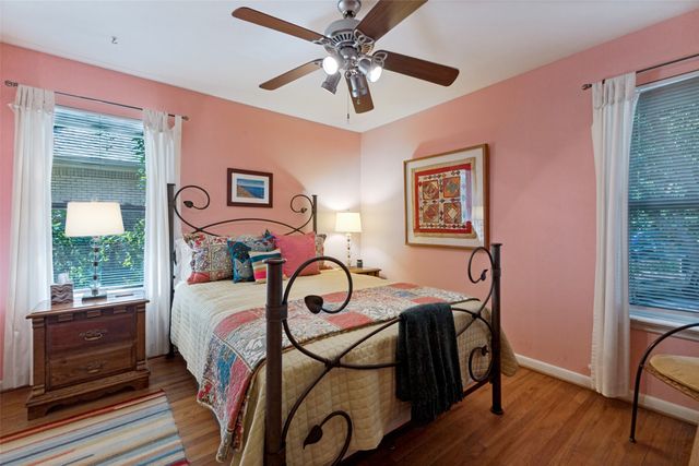 605 S Ravinia Drive, Dallas, TX 75211