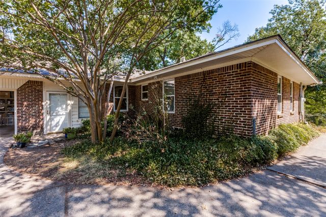 605 S Ravinia Drive, Dallas, TX 75211