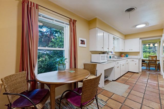 605 S Ravinia Drive, Dallas, TX 75211