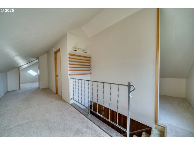 32650 OESTER Rd, Warren, OR 97053