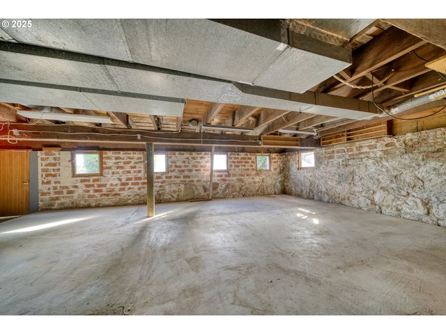 32650 OESTER Rd, Warren, OR 97053