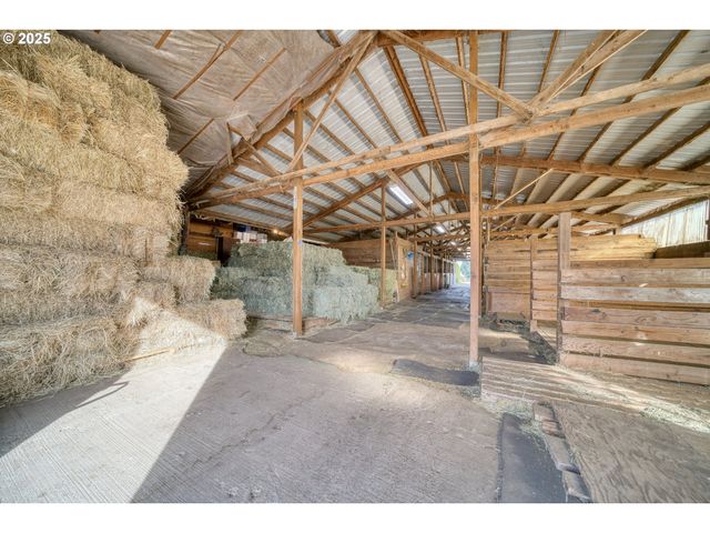 32650 OESTER Rd, Warren, OR 97053