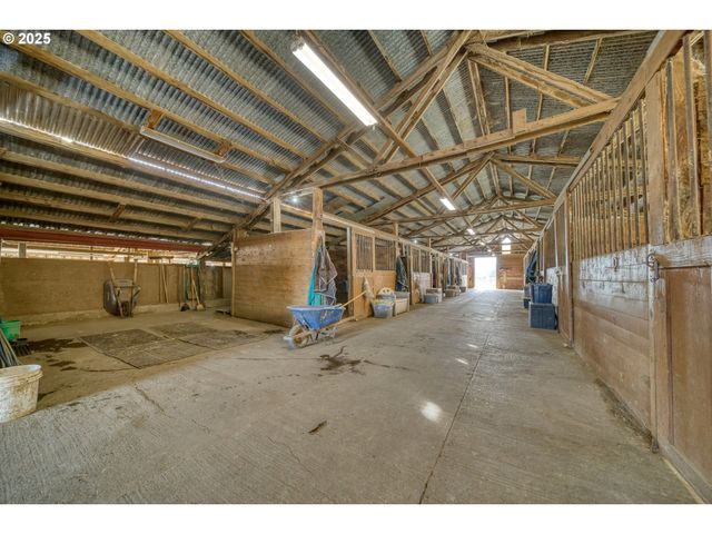 32650 OESTER Rd, Warren, OR 97053