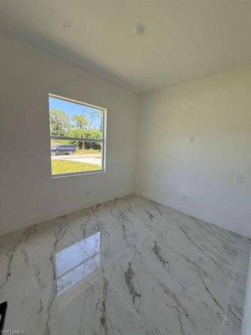 908 Winters ST E, Lehigh Acres, FL 33974