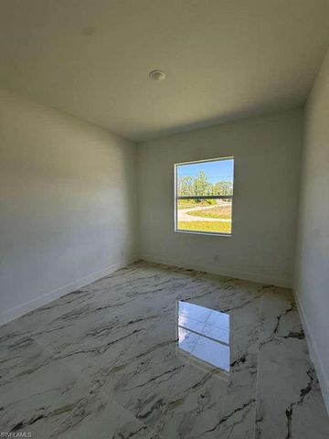 908 Winters ST E, Lehigh Acres, FL 33974