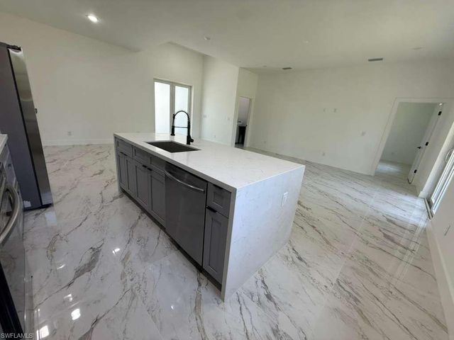 908 Winters ST E, Lehigh Acres, FL 33974