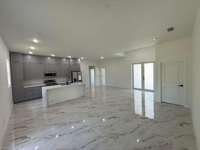 908 Winters ST E, Lehigh Acres, FL 33974