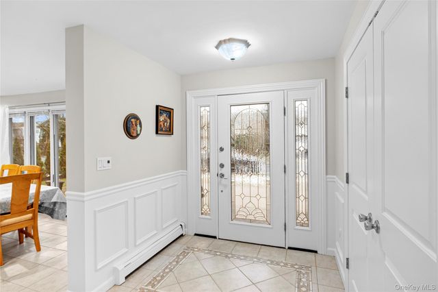 2686 Frances Street, Bellmore, NY 11710