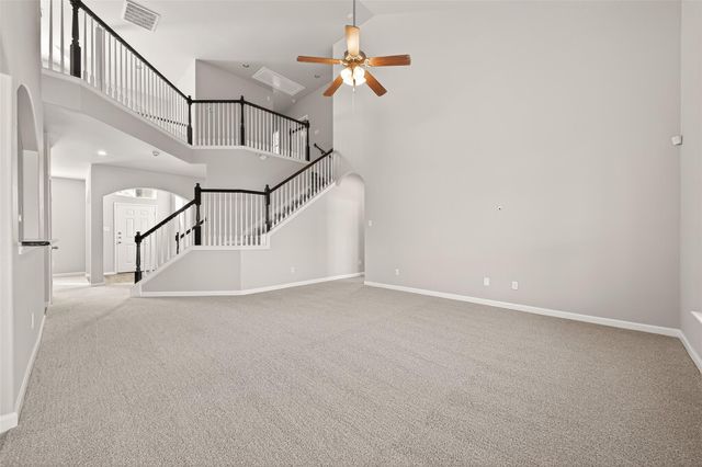 3111 Cambridge Falls Drive, Fresno, TX 77545