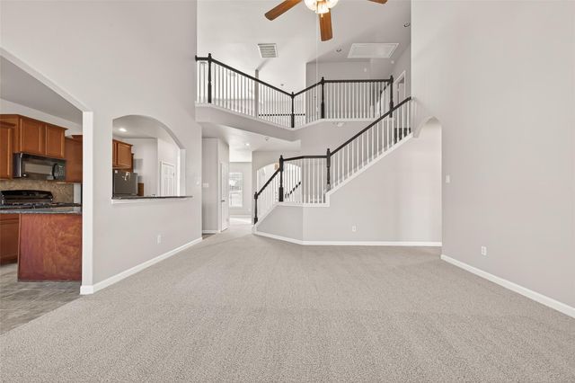 3111 Cambridge Falls Drive, Fresno, TX 77545