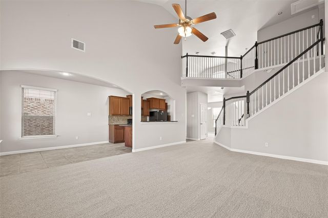 3111 Cambridge Falls Drive, Fresno, TX 77545