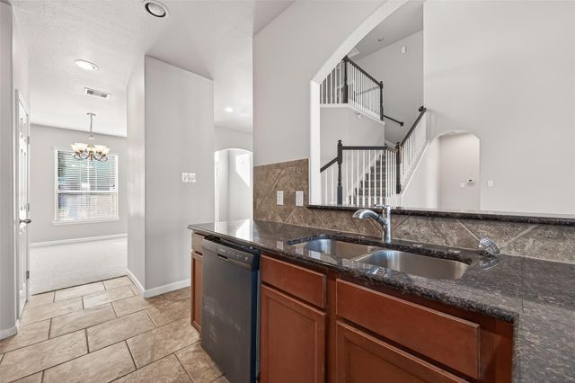 3111 Cambridge Falls Drive, Fresno, TX 77545