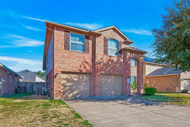 3111 Cambridge Falls Drive, Fresno, TX 77545