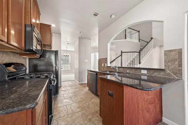 3111 Cambridge Falls Drive, Fresno, TX 77545