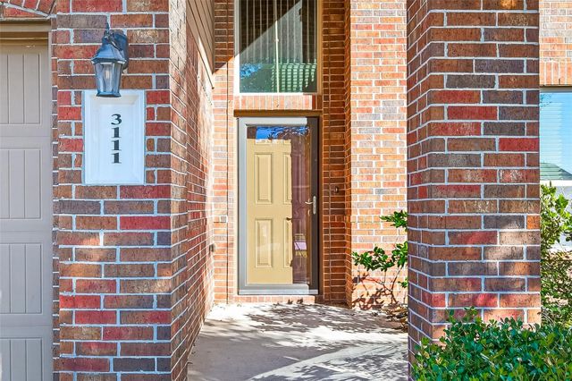 3111 Cambridge Falls Drive, Fresno, TX 77545