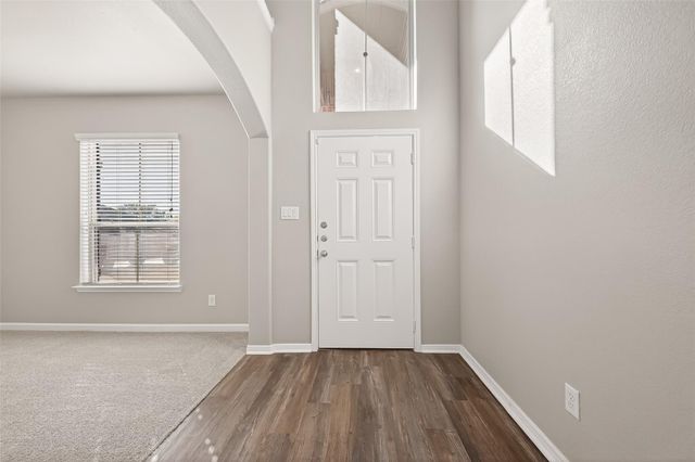 3111 Cambridge Falls Drive, Fresno, TX 77545