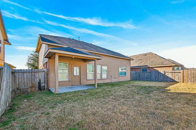 3111 Cambridge Falls Drive, Fresno, TX 77545