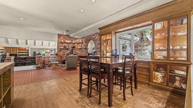 5998 Pine Avenue, Angelus Oaks, CA 92305