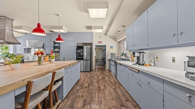5998 Pine Avenue, Angelus Oaks, CA 92305