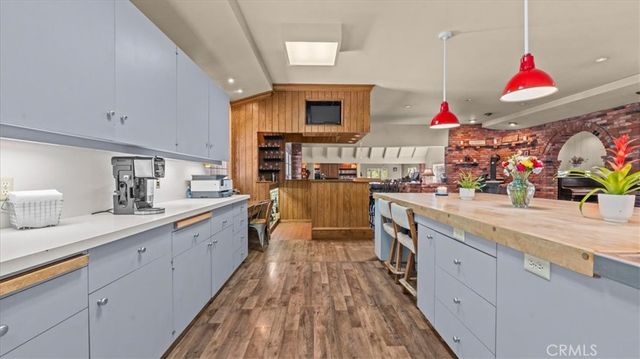 5998 Pine Avenue, Angelus Oaks, CA 92305