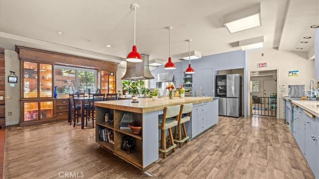 5998 Pine Avenue, Angelus Oaks, CA 92305